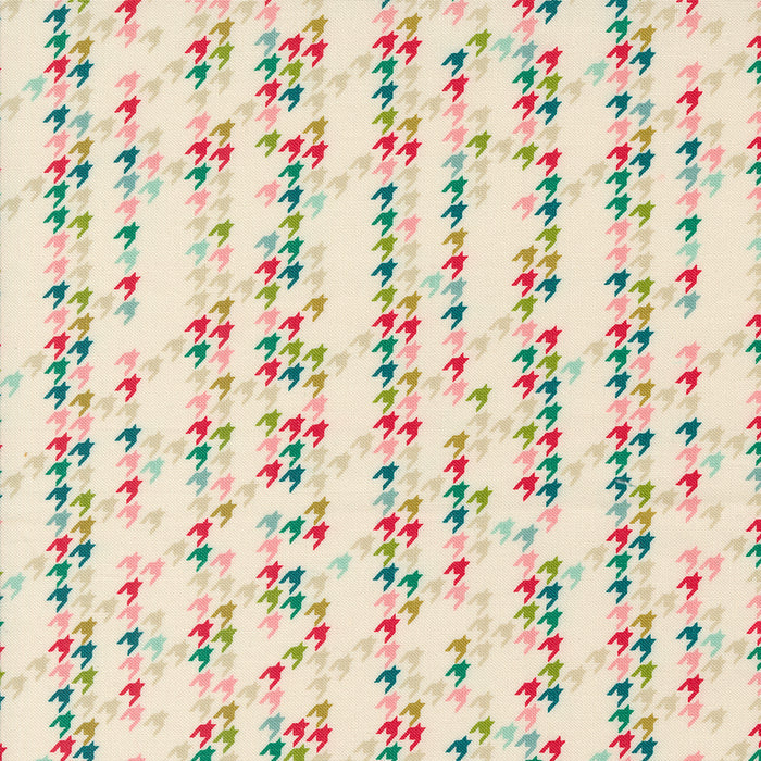 1 Yard 27" Remnant of Houndstooth Party in Natural | Cozy Wonderland