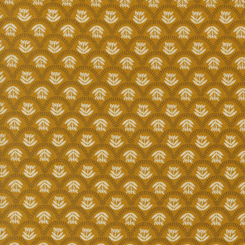 1 Yard 7" Remnant of Scallop Story in Caramel | Folk Lore