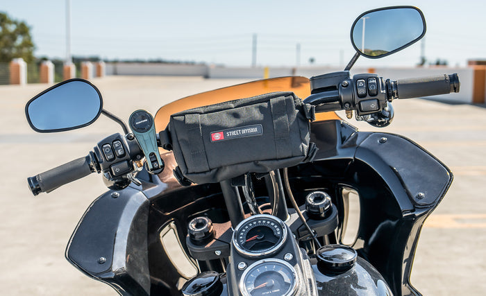 2L - Patriot Victory Motorcycle Handlebar Bag @expand