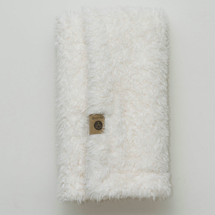 ANGEL PLUSH BLANKET | LITTLE - WHISPER WHITE
