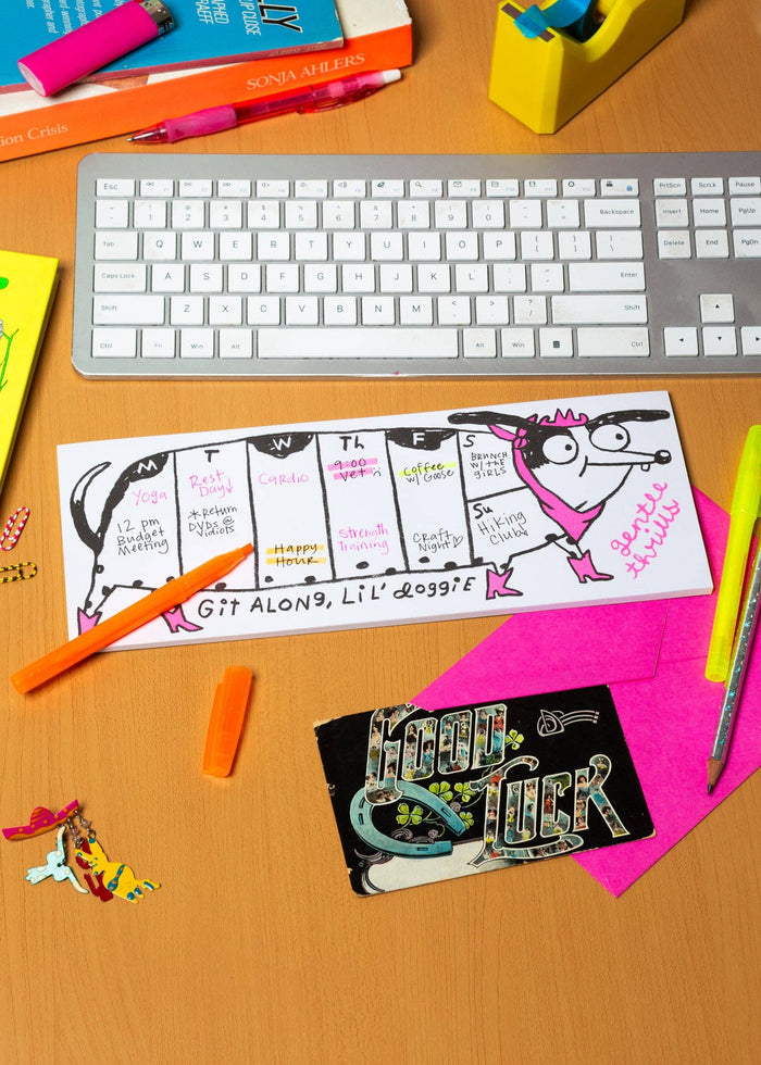Git along doggie weekly desk pad