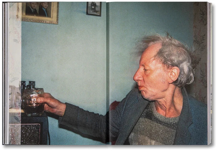 Ray's a Laugh - Richard Billingham