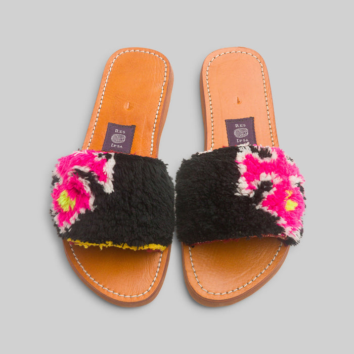 Rug Sandal Size 11 - RES IPSA