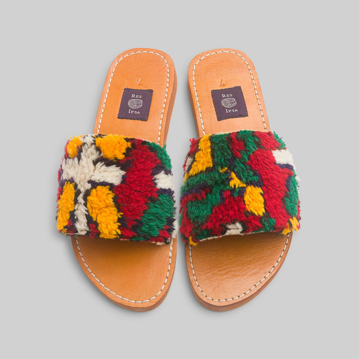 Rug Sandal Size 7 - RES IPSA