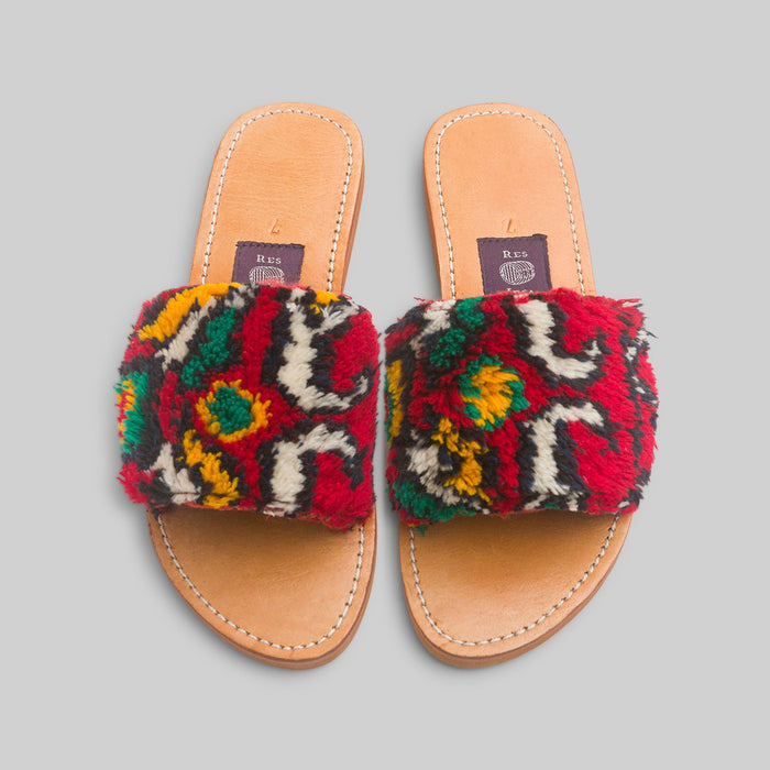 Rug Sandal Size 7 - RES IPSA