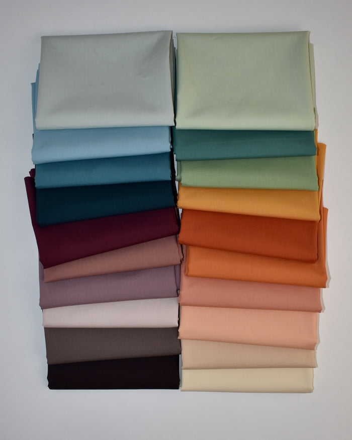 Signature Pure Solids Bundle | 20 Solids