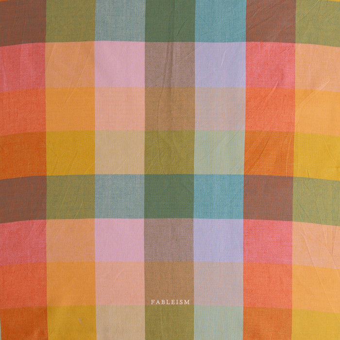 Wide Happy Checkers in Bloom | Lumiere