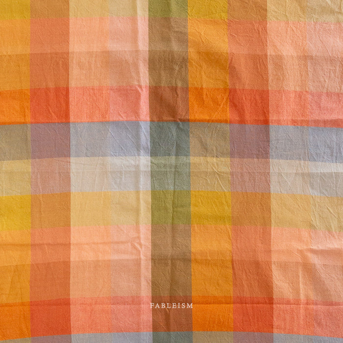 Wide Happy Checkers in Retro | Lumiere